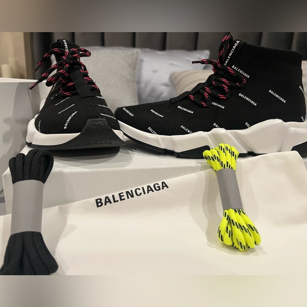Balenciaga Texture Knit printed all over with Lace